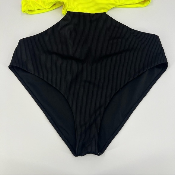 Beach Bunny Nina Full One Piece in Pink Yellow Black Size XL - Picture 6 of 13